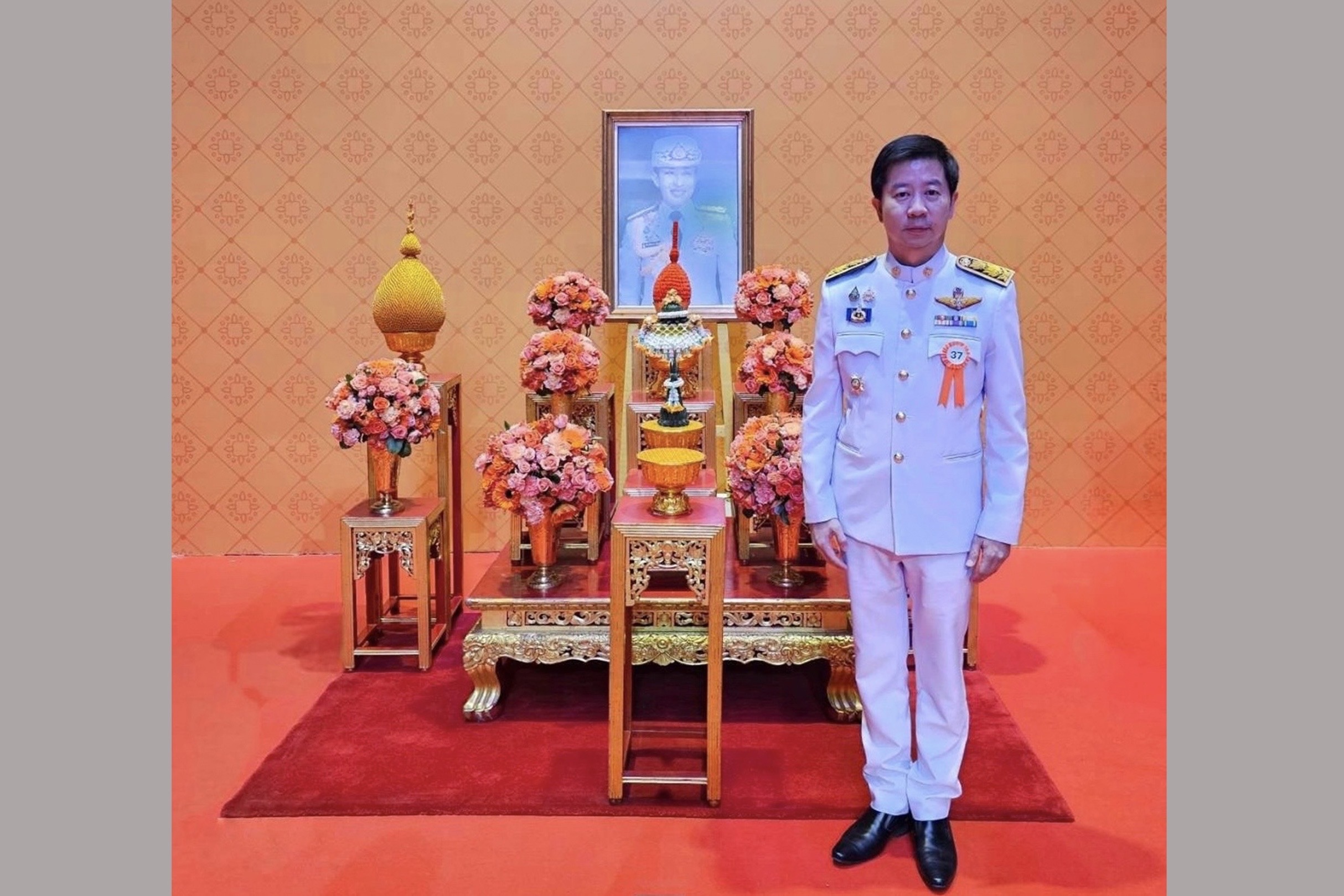 กรมสรรพากรร่วมพิธีพระราชทานเข็มที่ระลึกงานเพื่อนพึ่ง (ภาฯ) เฉลิมพระเกียรติพระบาทสมเด็จพระเจ้าอยู่หัว  ทรงเจริญพระชนมพรรษา 72 พรรษา ประจำปี 2567