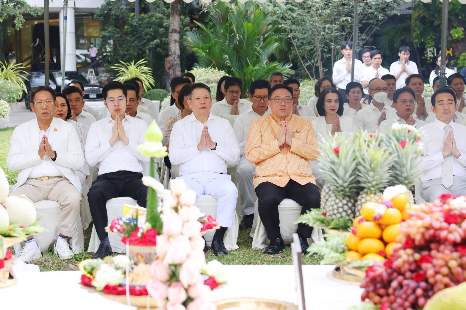 กรมสรรพากรร่วมพิธีบวงสรวงสิ่งศักดิ์สิทธิ์ประจำกระทรวงการคลัง