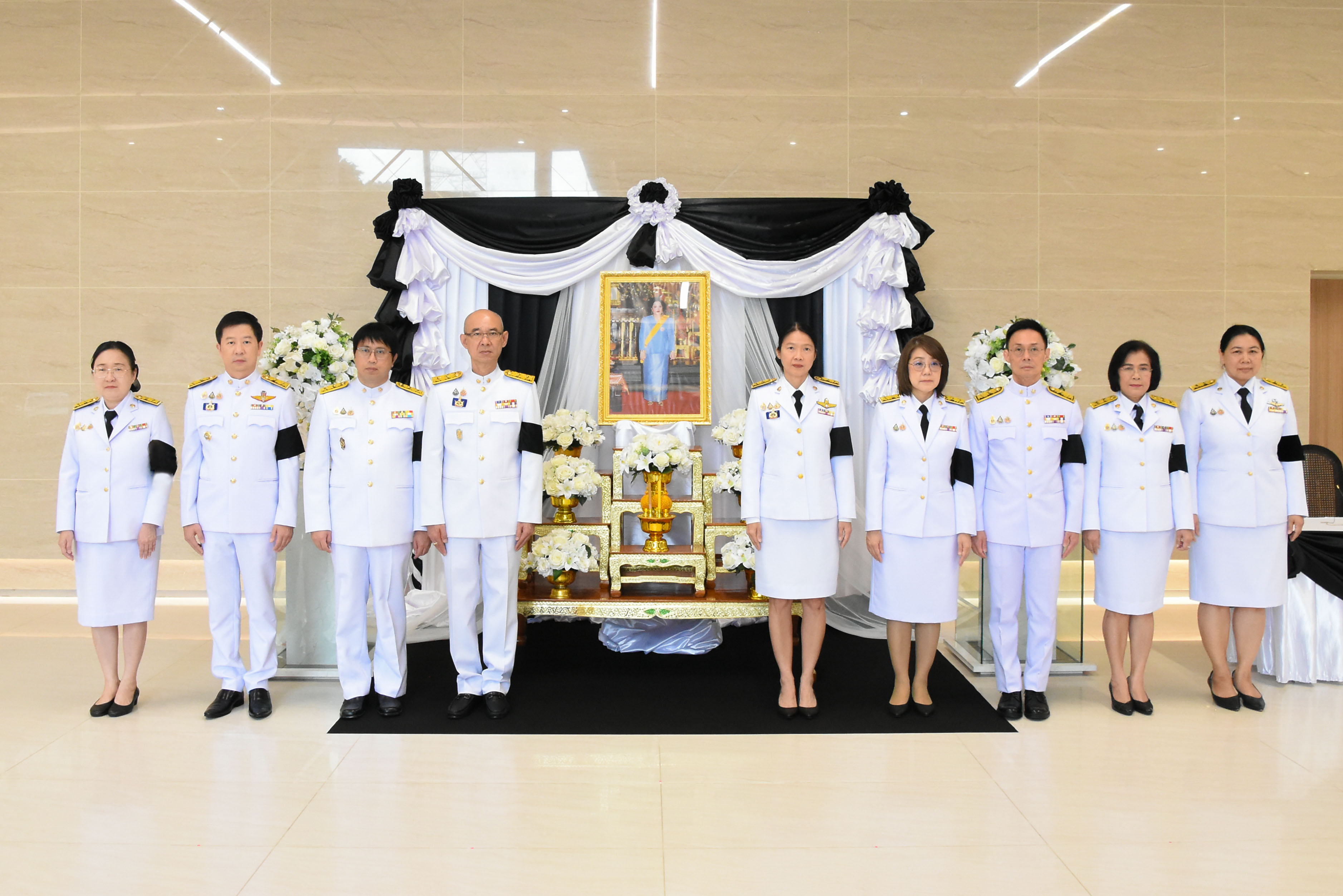 กรมสรรพากรจัดพิธีลงนามถวายความอาลัย สมเด็จพระนางเจ้าสิริกิติ์ พระบรมราชินีนาถ พระบรมราชชนนีพันปีหลวง