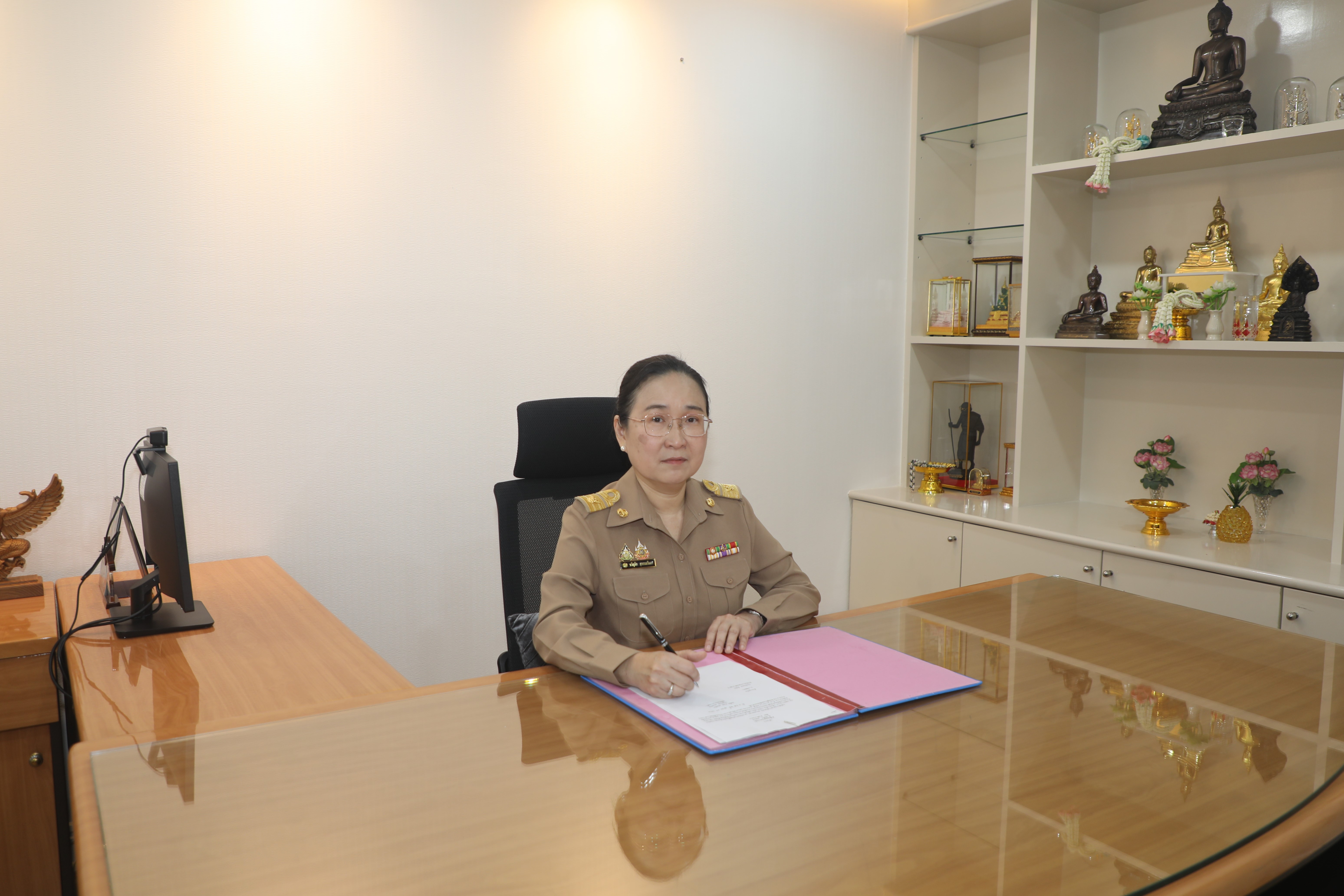 รองอธิบดีกรมสรรพากรเข้ารับตำแหน่ง