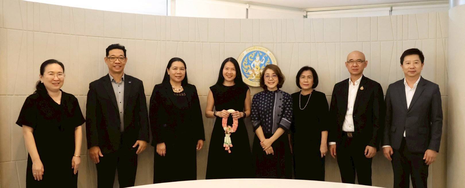 คณะผู้บริหารระดับสูงกรมสรรพากรอวยพรปีใหม่ พ.ศ. 2569 อธิบดีกรมสรรพากร