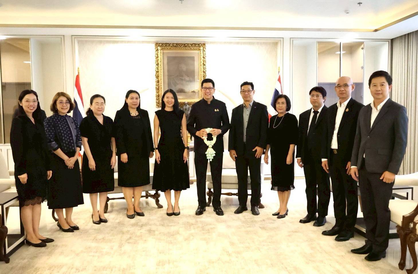 กรมสรรพากรอวยพรปีใหม่ พ.ศ. 2569 ผู้บริหารระดับสูงกระทรวงการคลัง