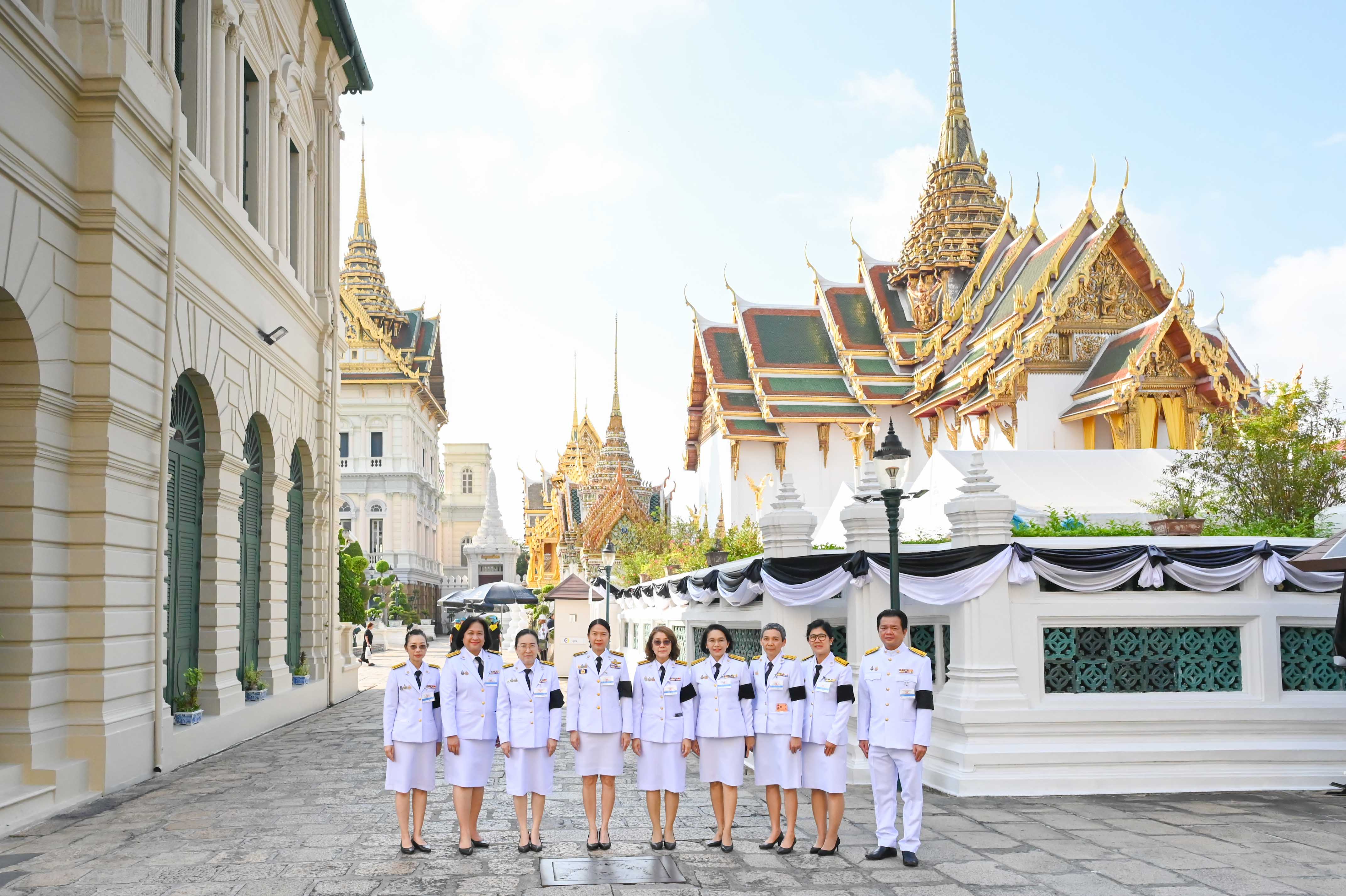 กรมสรรพากรเข้าร่วมพระพิธีธรรมสวดพระอภิธรรมพระบรมศพสมเด็จพระนางเจ้าสิริกิติ์ พระบรมราชินีนาถ พระบรมราชชนนีพันปีหลวง