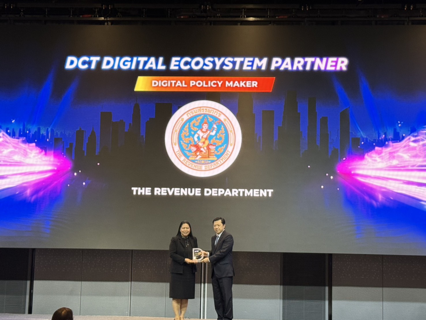 กรมสรรพากรรับรางวัลประกาศเกียรติคุณ DCT Digital Ecosystem Partner Awards 2026 ด้าน Digital Policy Maker   