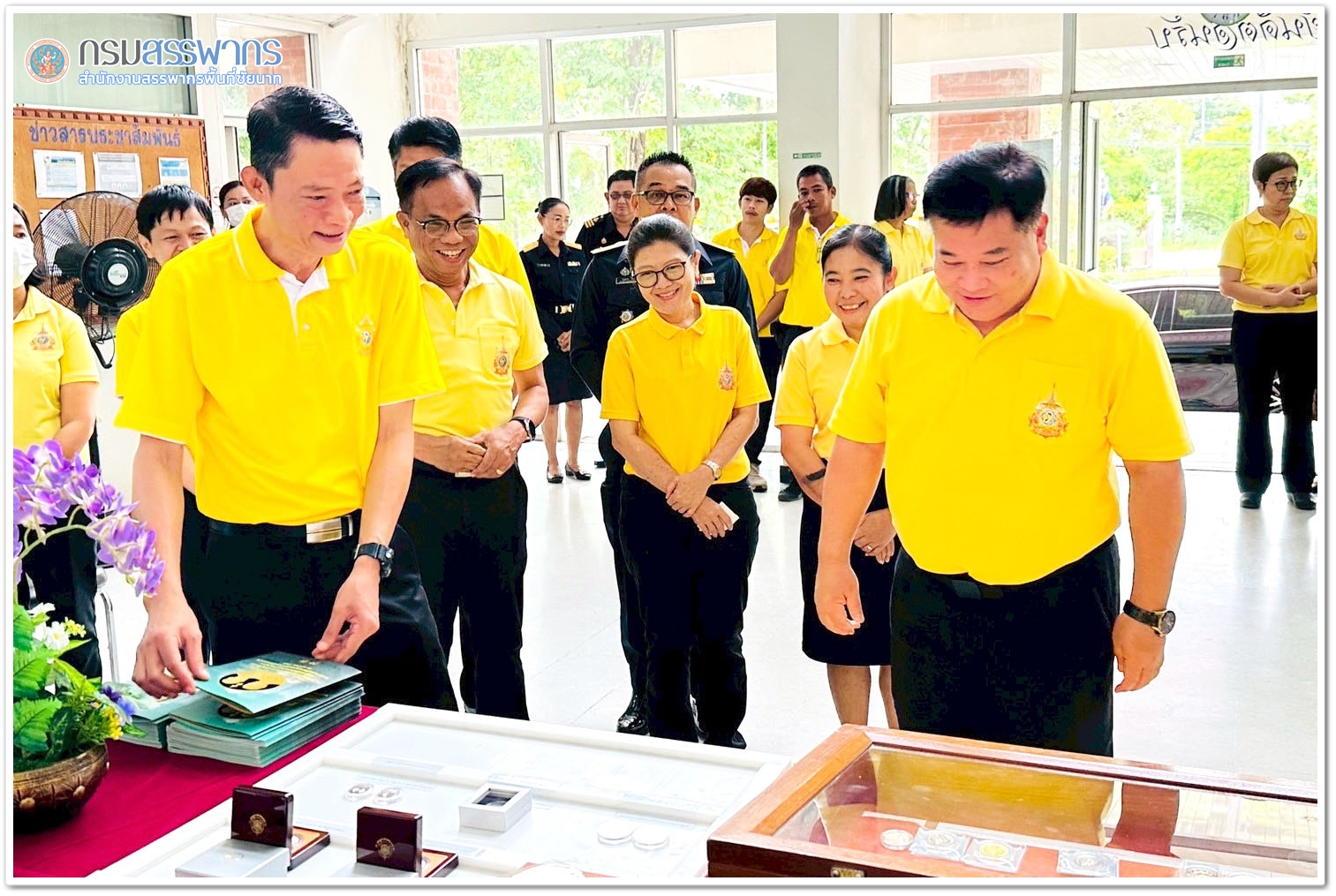 ประมวลภาพเปิดการจำหน่าย จ่ายแจก เหรียญกษาปณ์และเหรียญที่ระลึกพระราชพิธีสมมงคลพระชนมายุเท่าพระบาทสมเด็จพระพุทธยอดฟ้าจุฬาโลกมหาราช 14 มกราคม 2568