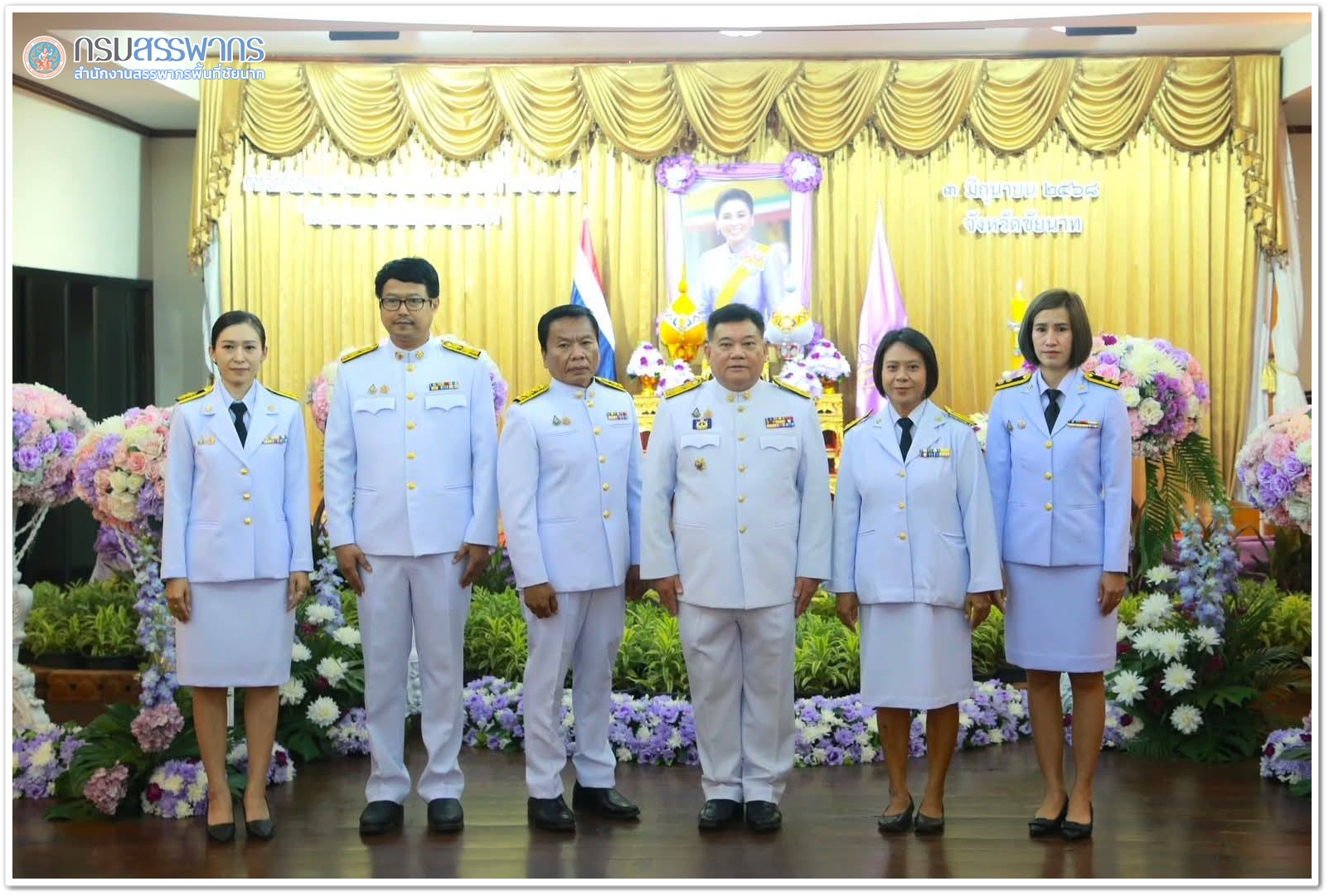 ประมวลภาพพิธีวางพานพุ่ม และจุดเทียนถวายพระพรชัยมงคล สมเด็จพระนางสุทิดา พัชรสุธาพิมลลักษณ พระบรมราชินี เนื่องในโอกาสวันเฉลิมพระชนมพรรษา 3 มิถุนายน 2568