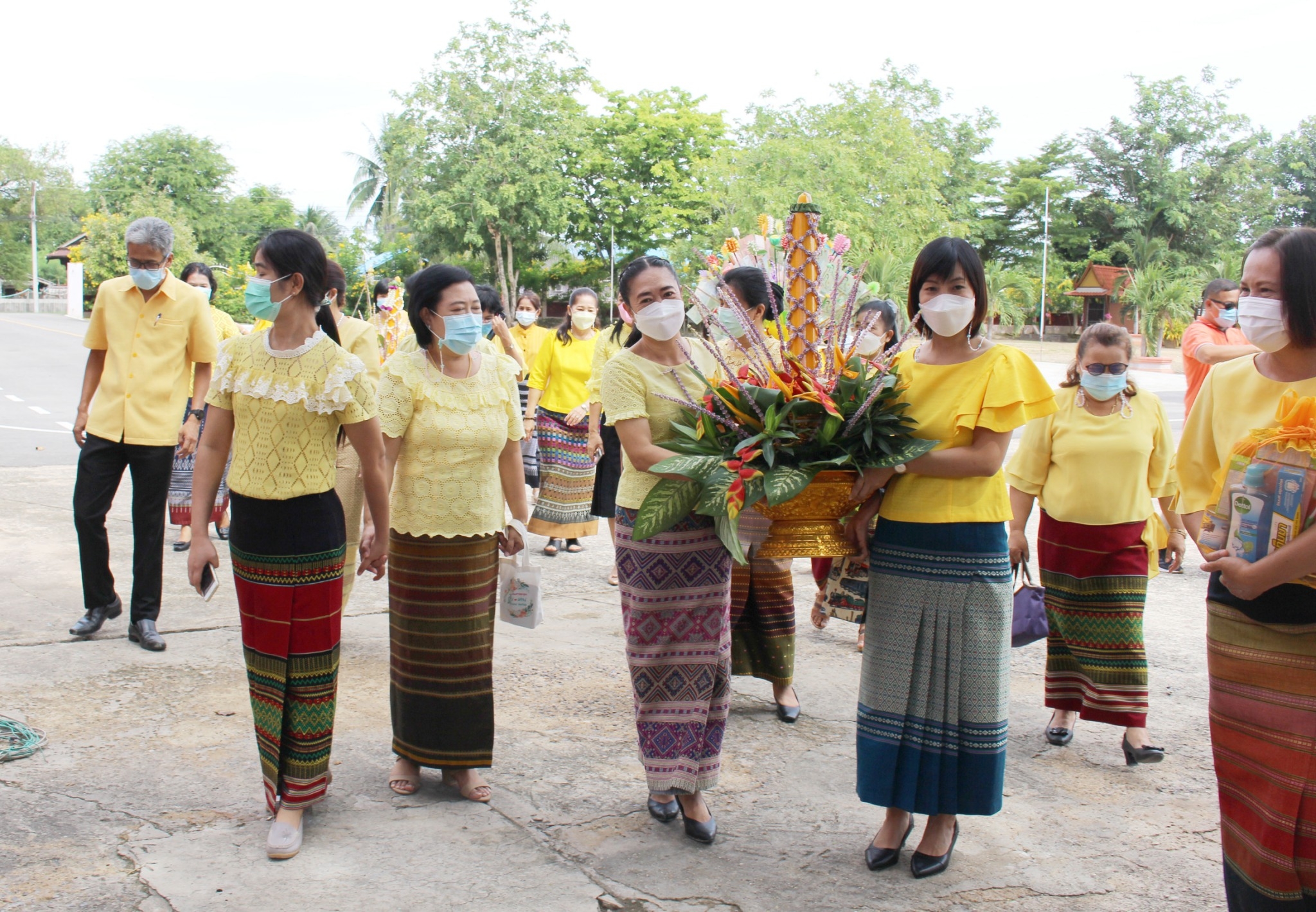 สำนักงานสรรพากรพื้นที่เพชรบุรี ร่วมโครงการ 