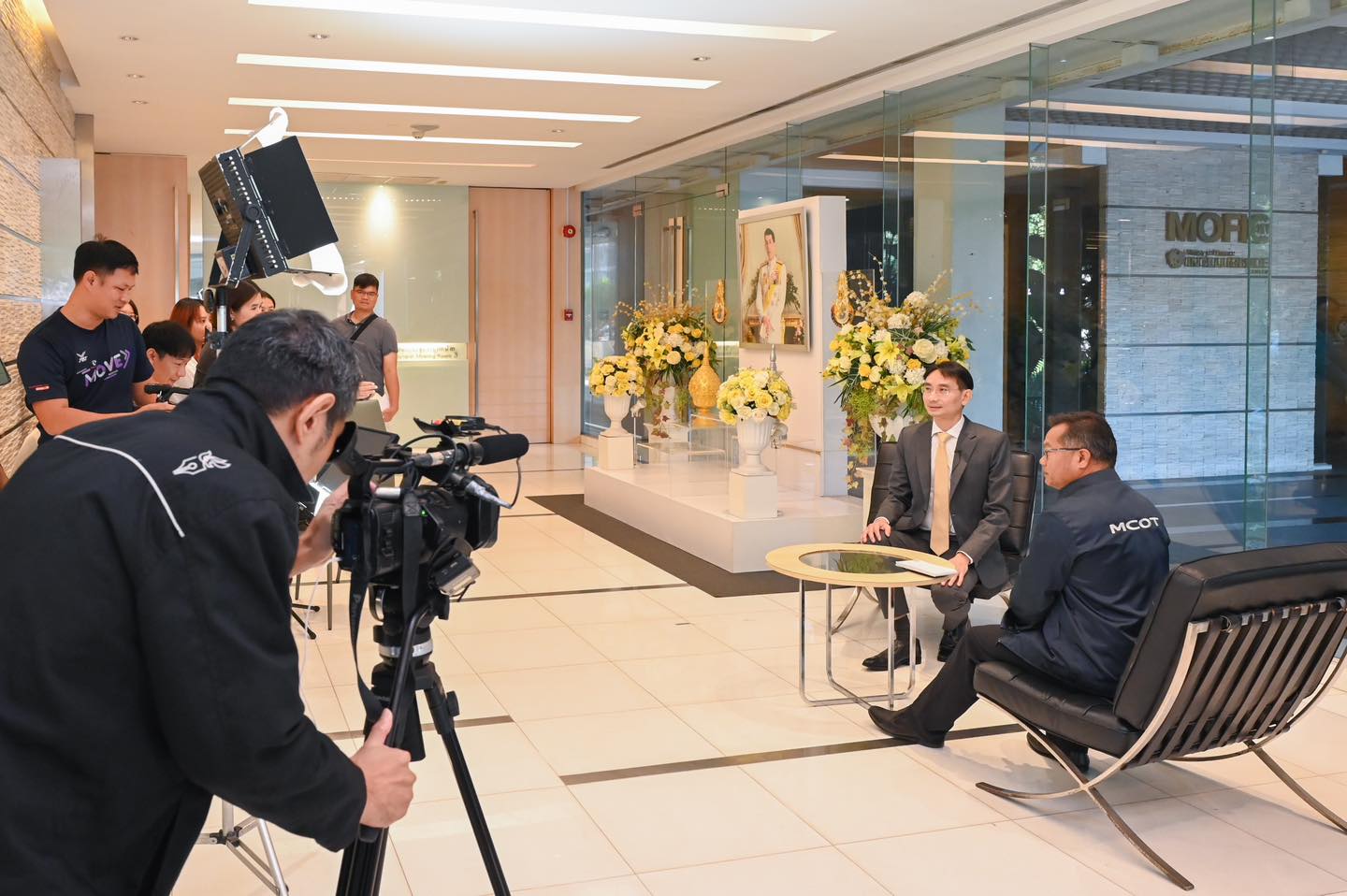 อธิบดีกรมสรรพากรให้สัมภาษณ์พิเศษ รายการ 