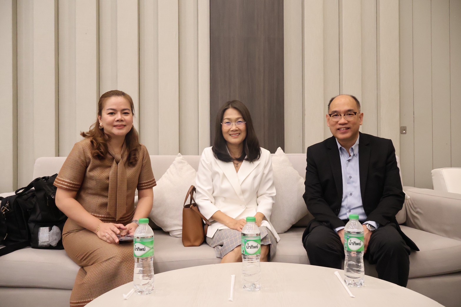 สำนักงานสรรพากรภาค 9 จัดโครงการฝึกอบรมเชิงปฏิบัติการหลักสูตร “พัฒนาทักษะการคิดวิเคราะห์และการคิดเชิงนวัตกรรม” 