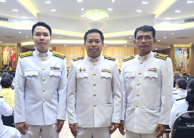 ข้าราชการและเจ้าหน้าที่สำนักงานสรรพากรภาค 9 ร่วมงานรัฐพิธีวันที่ระลึกคล้ายวันสวรรคต 