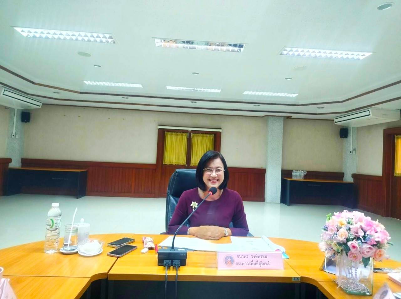 นางสาวชนาพร วงษ์พรหม สรรพากรพื้นที่สุรินทร์ เป็นประธานการประชุมการบริหารการจัดเก็บภาษีอากรของสำนักงานสรรพากรพื้นที่สุรินทร์ ครั้งที่ 2/2567