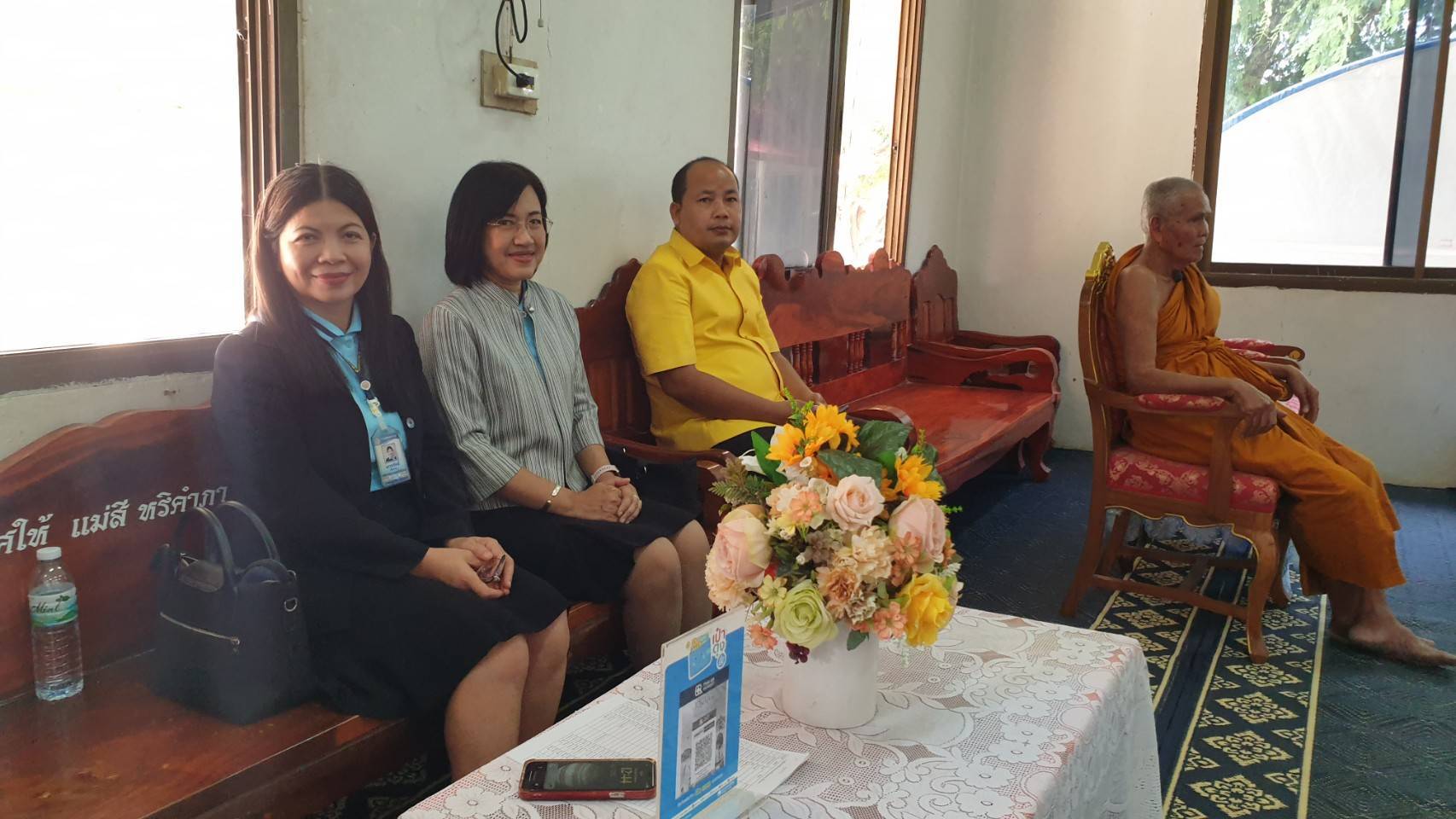 นางสาวชนาพร วงษ์พรหม สรรพากรพื้นที่สุรินทร์ นำคณะเจ้าหน้าที่ในสังกัดสำนักงานสรรพากรพื้นที่สุรินทร์ เข้าร่วมการประชุมพระสังฆาธิการ ระดับเจ้าคณะอำเภอ เจ้าคณะตำบล เจ้าอาวาส และสำนักสงฆ์ อำเภอรัตนบรี